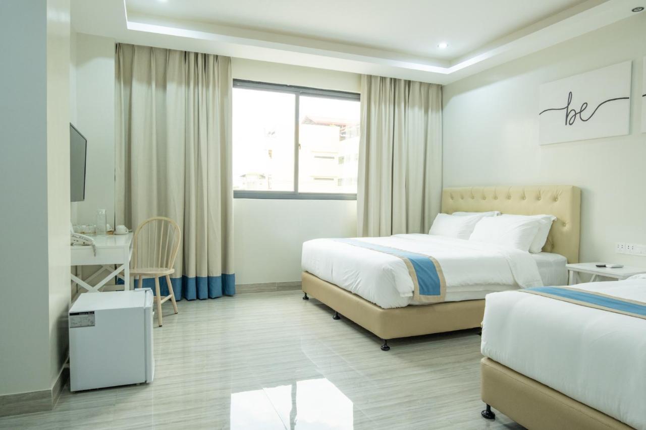 Hampton Suites Davao City Dış mekan fotoğraf